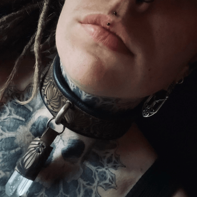 Choker quartz floral