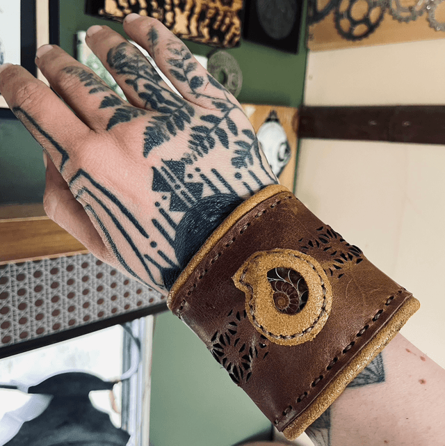 Manchettes ammonites 