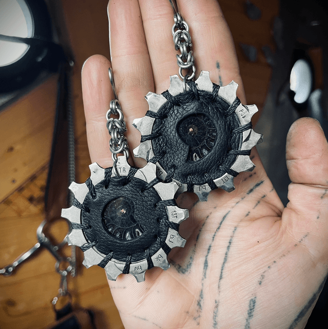 Parure black ammonites 