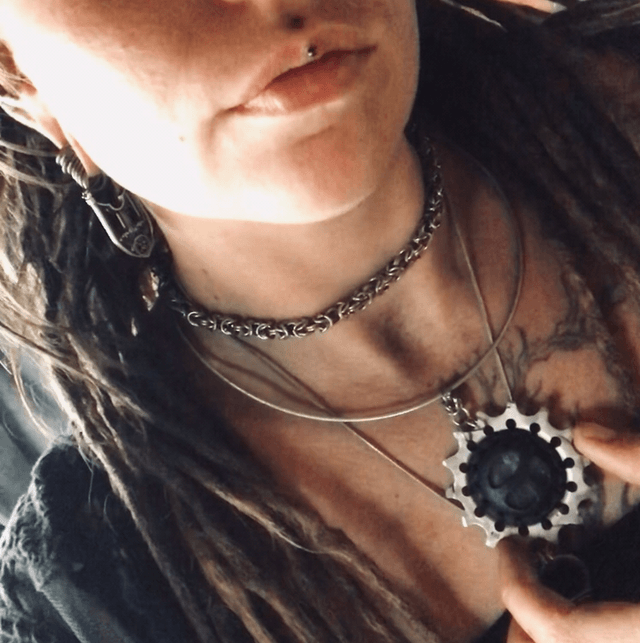 Amulette prenhite 