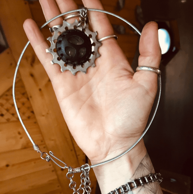 Amulette prenhite 